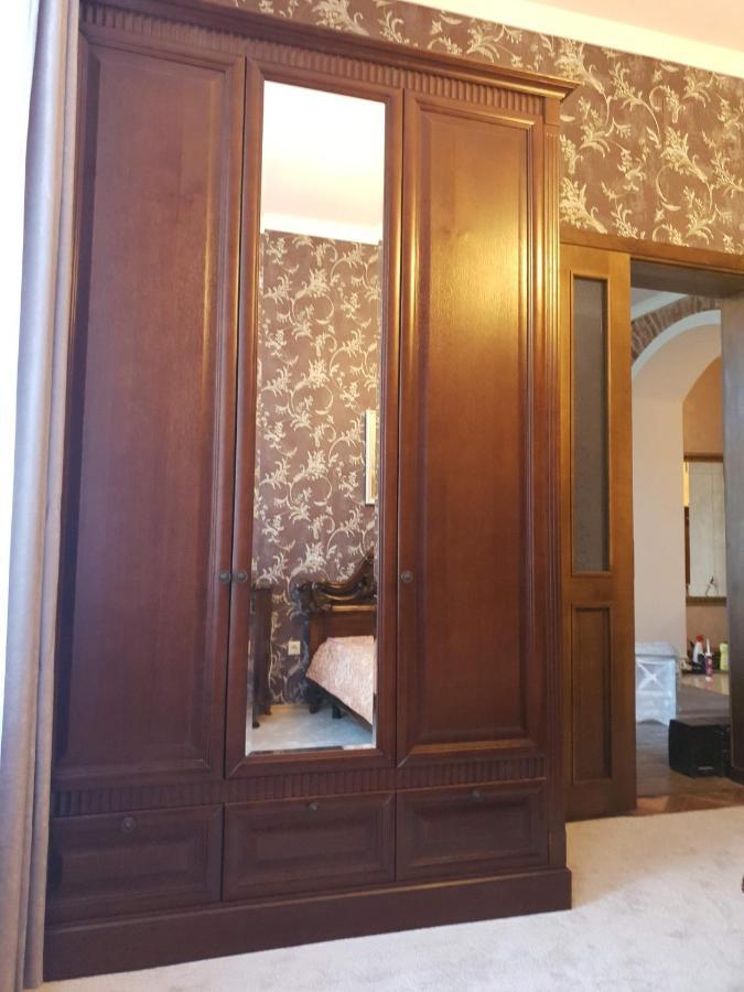 Апартаменти У Шевальє. Leopoli Esterno foto